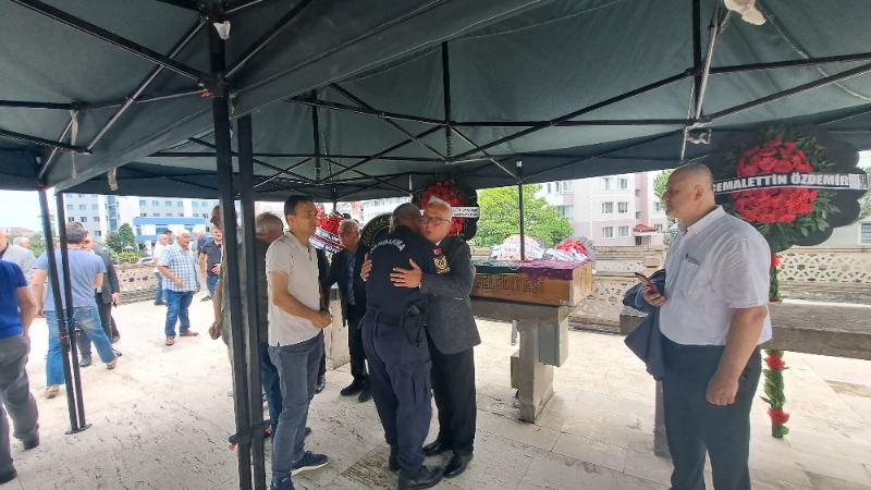 HAYRİYE GÜLESER ŞAHİN SON YOLCULUĞUNA UĞURLANDI