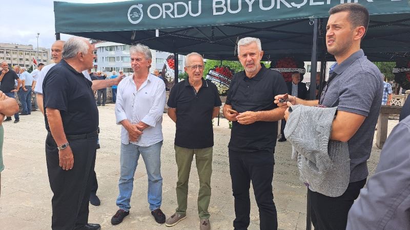 HAYRİYE GÜLESER ŞAHİN SON YOLCULUĞUNA UĞURLANDI