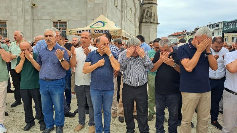 HAYRİYE GÜLESER ŞAHİN SON YOLCULUĞUNA UĞURLANDI