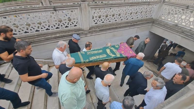 HAYRİYE GÜLESER ŞAHİN SON YOLCULUĞUNA UĞURLANDI