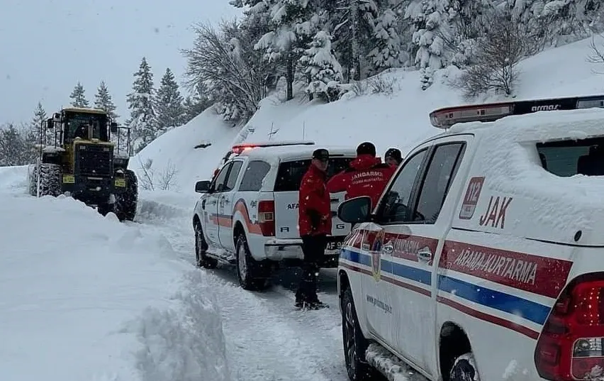 Ordu’da karda mahsur kalan 4 kişi bulundu