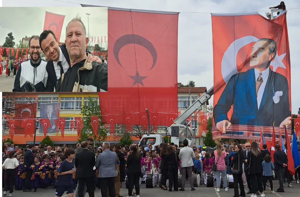 Kutlama alanına Atatürk posterinin asılmaması tepkilere yol açtı. 