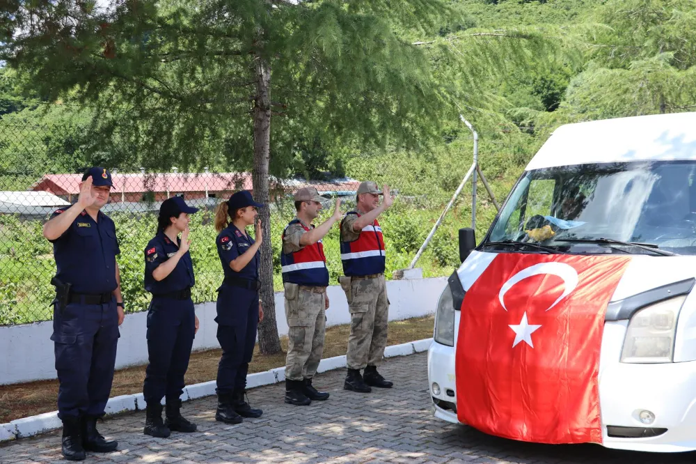 Öğrenciler İlçe Jandarma Komutanlığında yapılan etkinliğe katıldı