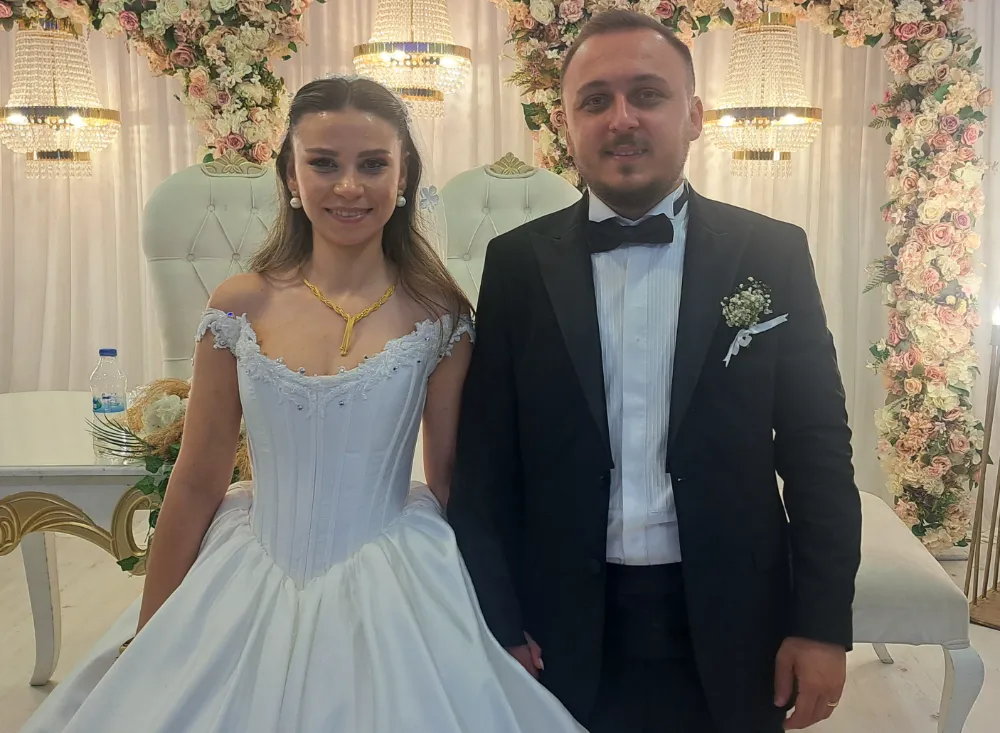 Ay ve Karakoç Ailelerinin Mutlu Günü