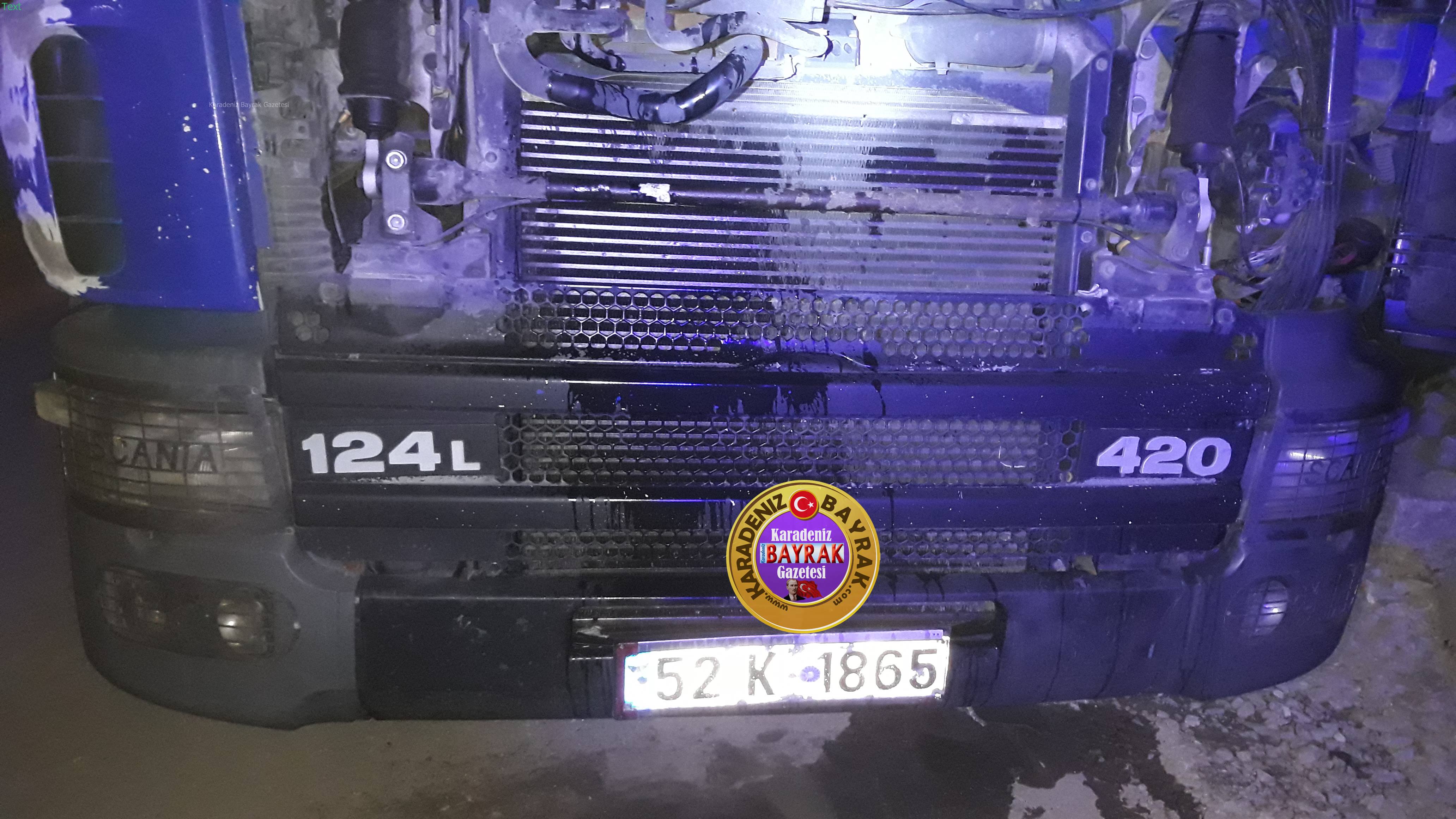 Ordu'da Tır'ın Lastikleri Kesildi