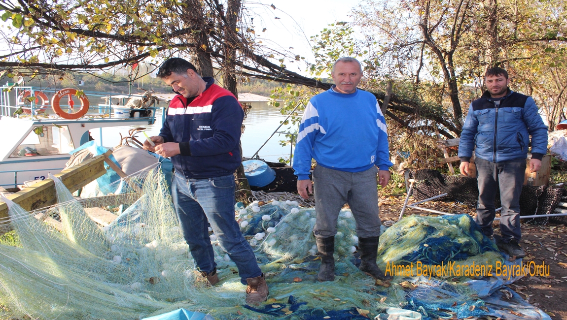 BALIKÇILAR MAĞDUR OLUYOR