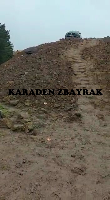 40 yıllık yol kapatıldı