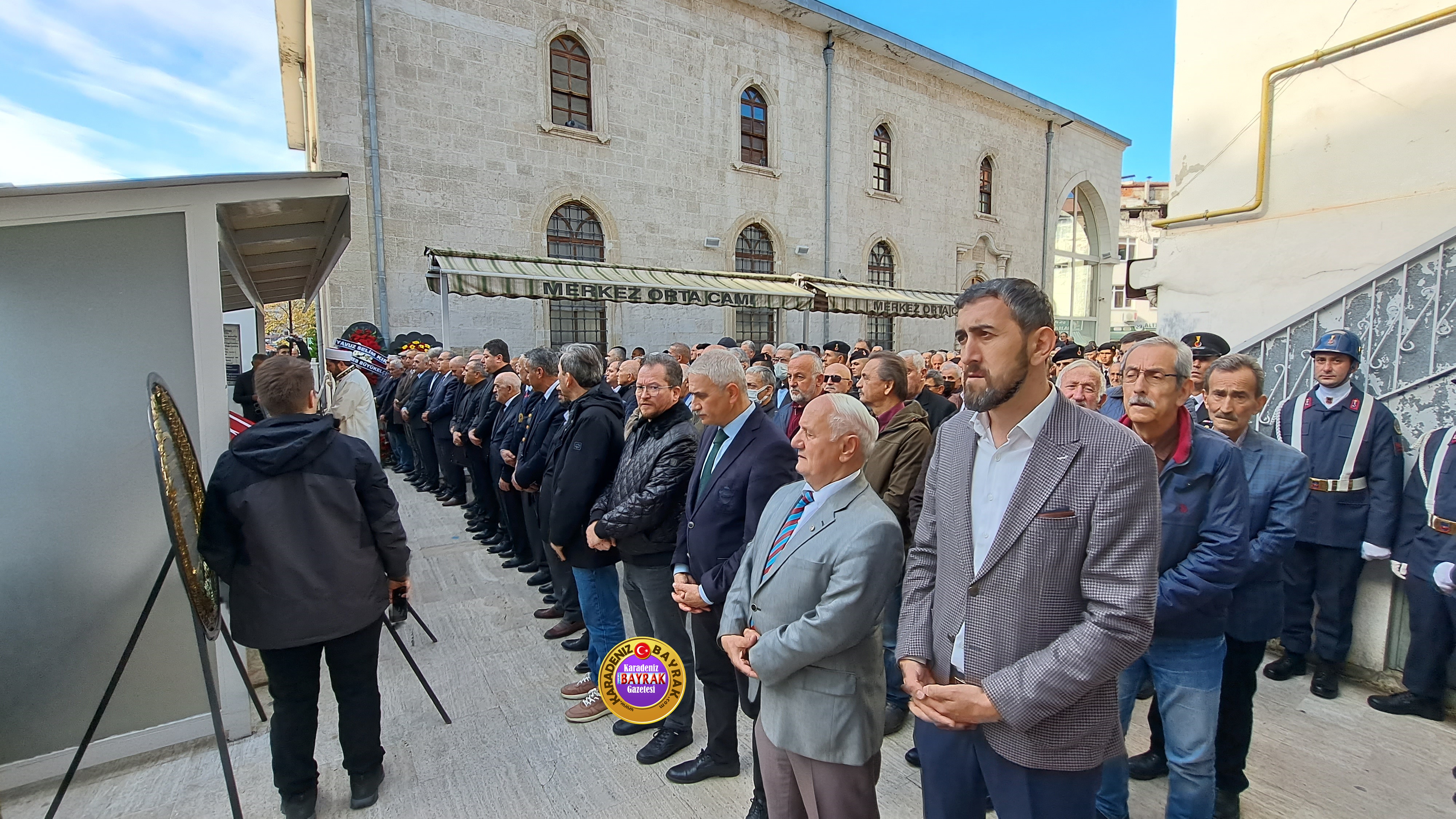 Kore gazisi Ahmet Pak toprağa verildi